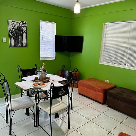 Tropical Apartments Tobago Scarborough Ngoại thất bức ảnh
