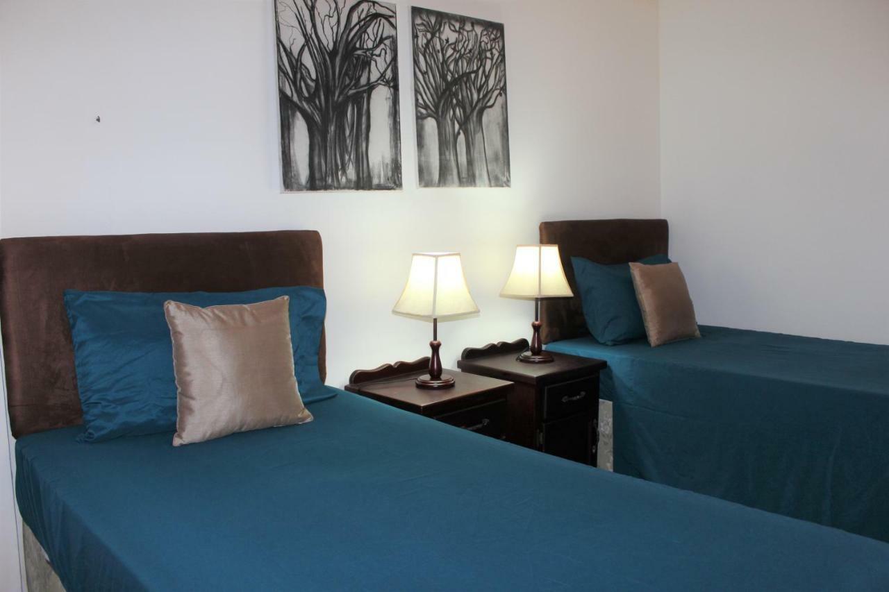 Tropical Apartments Tobago Scarborough Ngoại thất bức ảnh